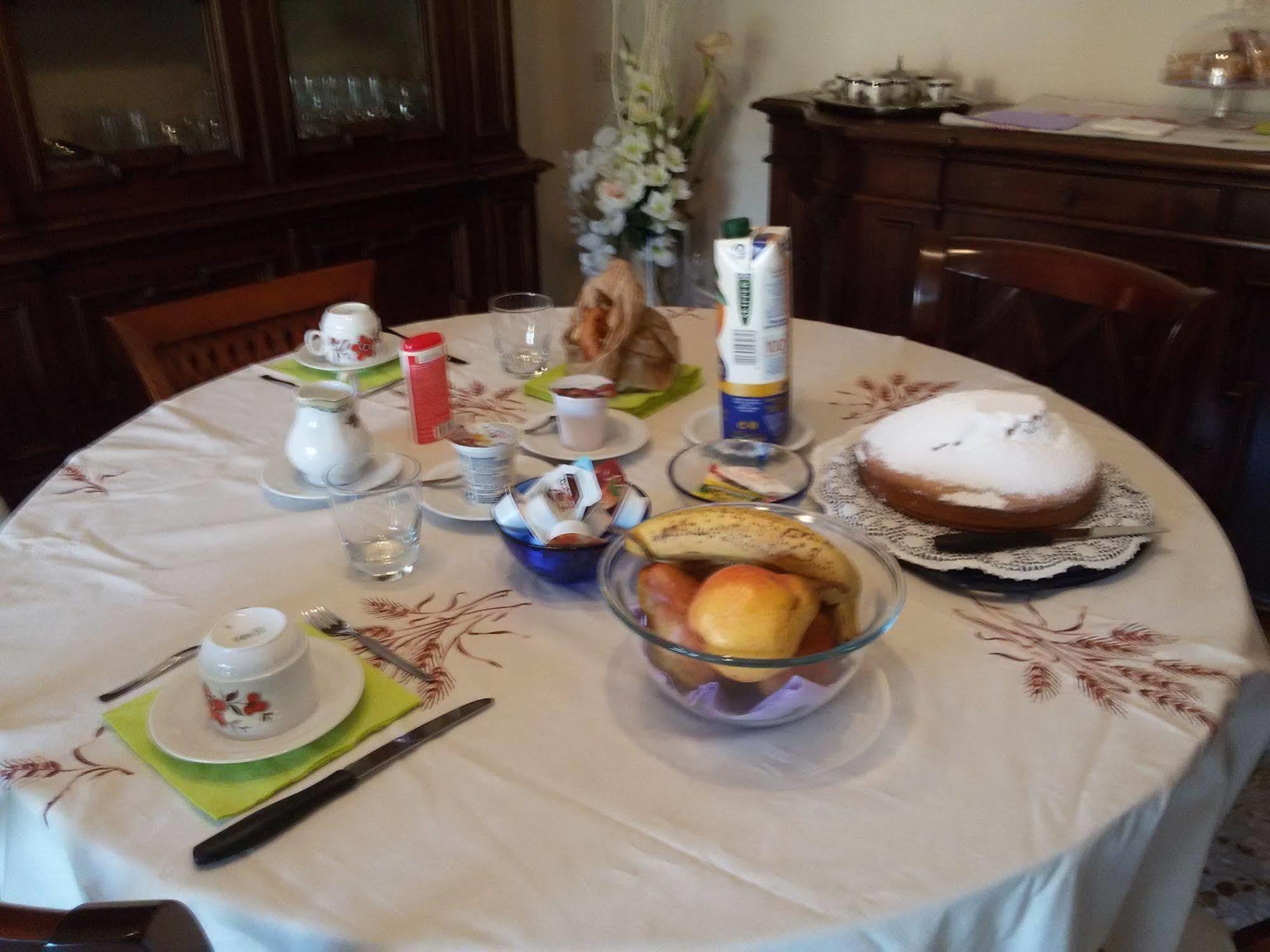Bed and Breakfast Casa Emanuela Piazzola sul Brenta Exterior foto